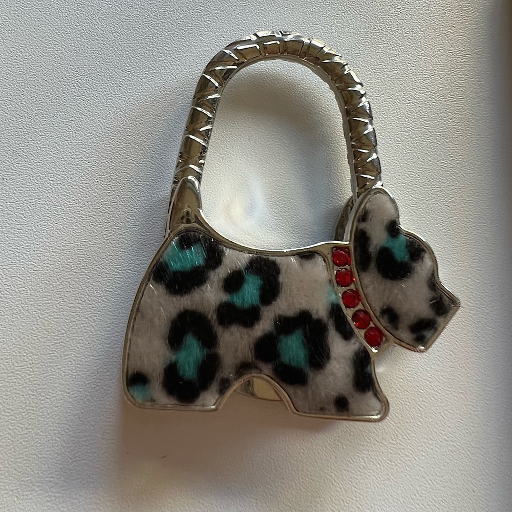 animal print stainless steel folding bar purse hook. New, Unique, convenient